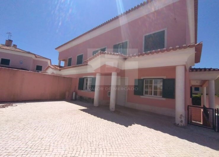 House in Rio de Mouro, Lisbon, Portugal 5 - 13340244