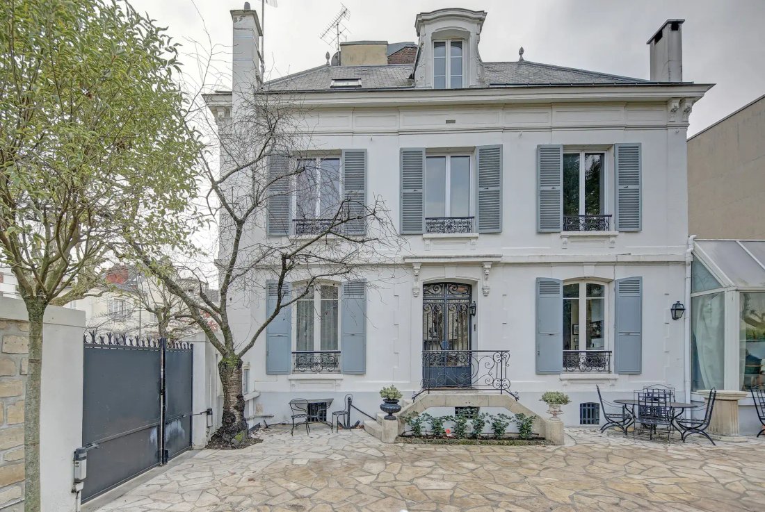 House in Le Vésinet, Ile-de-France, France 1 - 17237018