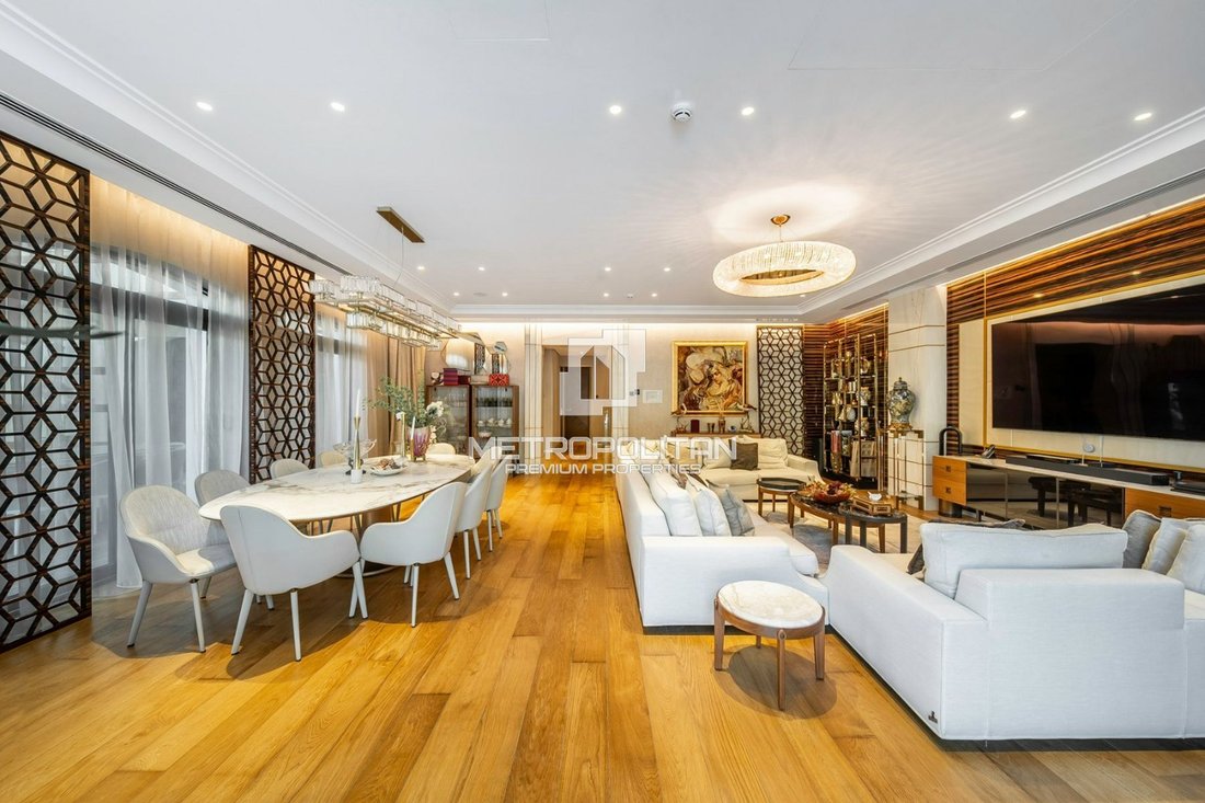 Villa in Palm Jumeirah, Dubai, United Arab Emirates 1 - 17235662