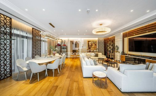 Villa in Dubai, Dubai, United Arab Emirates 1