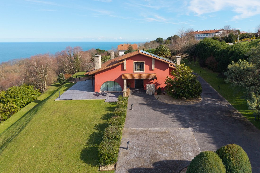 House in Mendebaldea, Donostia-San Sebastian, Spain 2 - 17237238