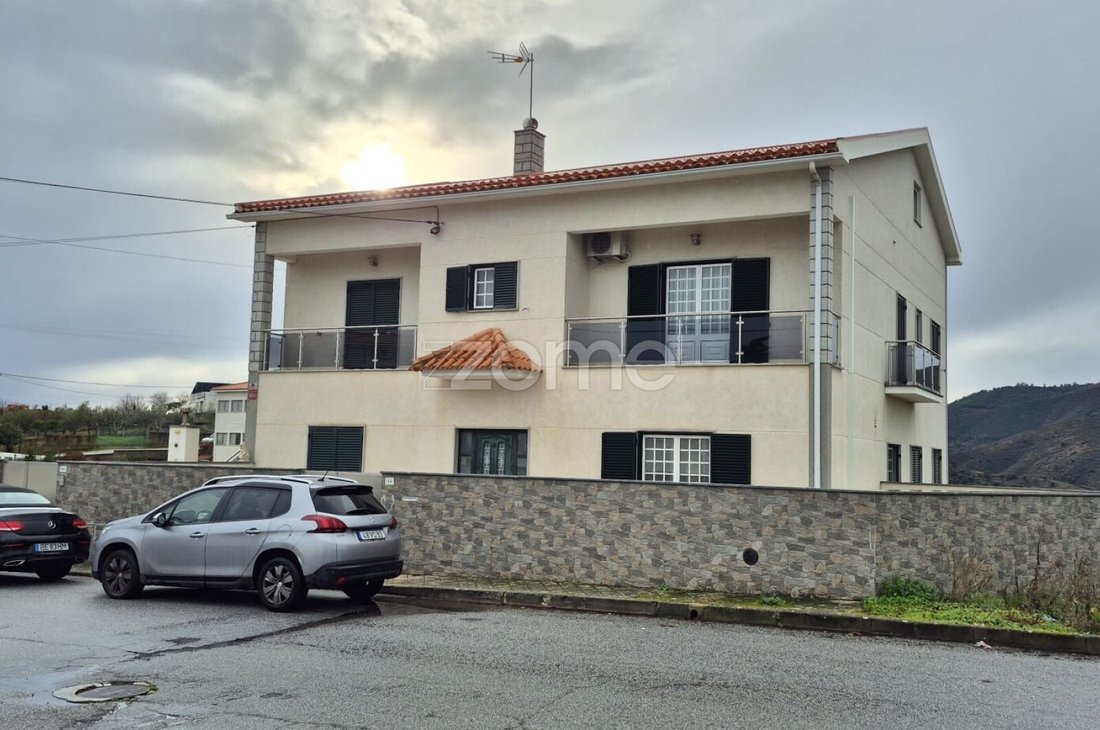 House in Vila Nova de Foz Coa, Guarda District, Portugal 2 - 17237610