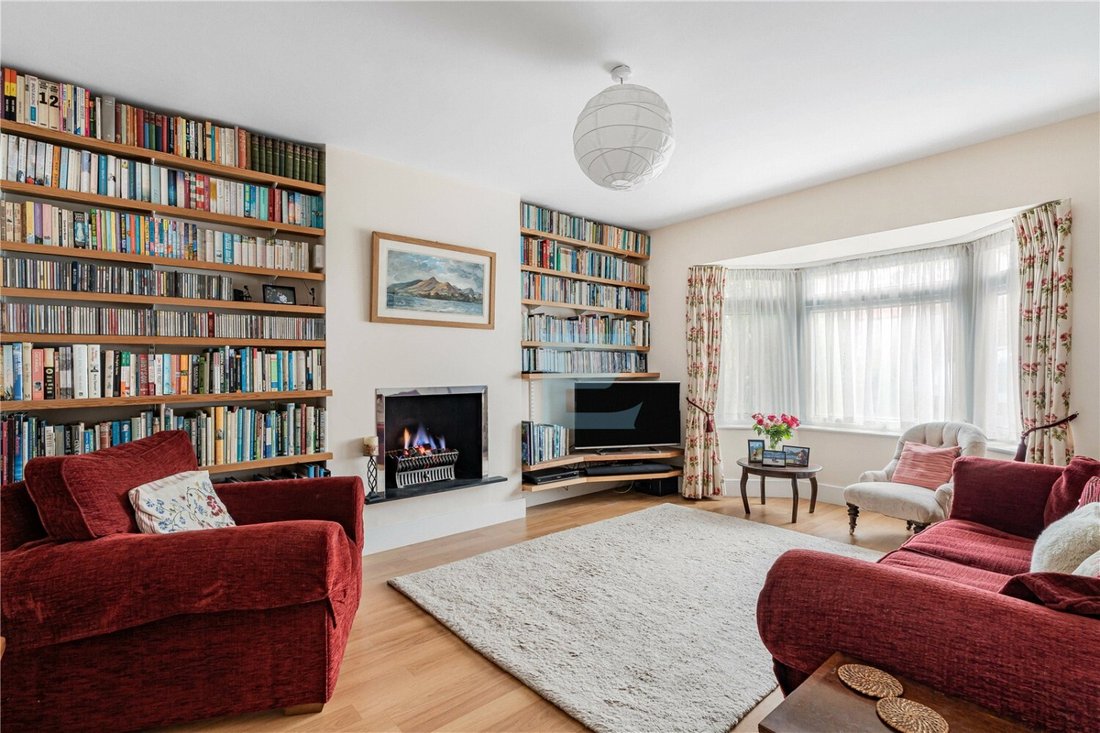 House in Mill Hill, Barnet, England 5 - 17234640
