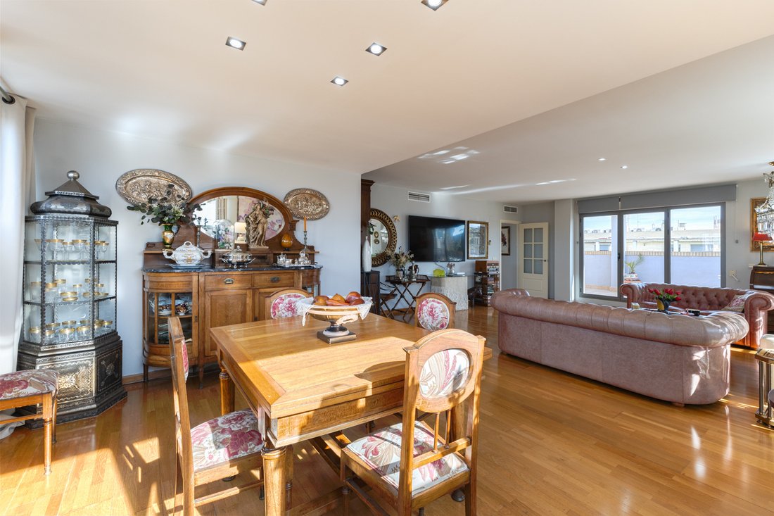 Apartment in Benicalap, Valencia, Spain 4 - 17237230