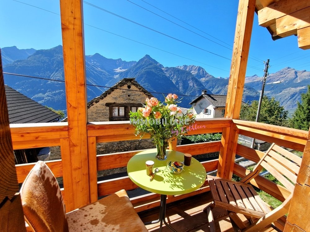 Rustico In Loftstil, Im Tessiner Bergdorf, 1`100 M, Sonne, öv, Zweit Ws