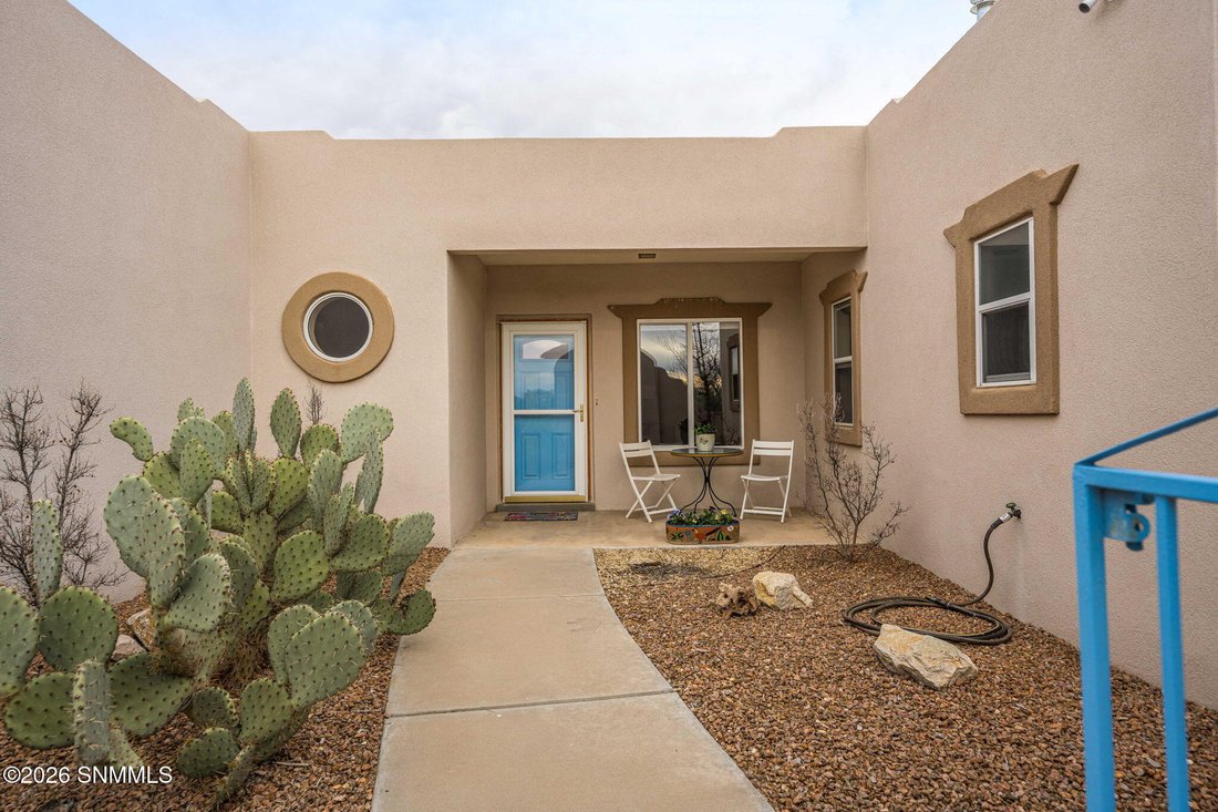 House in Las Cruces, New Mexico, United States 5 - 17237638
