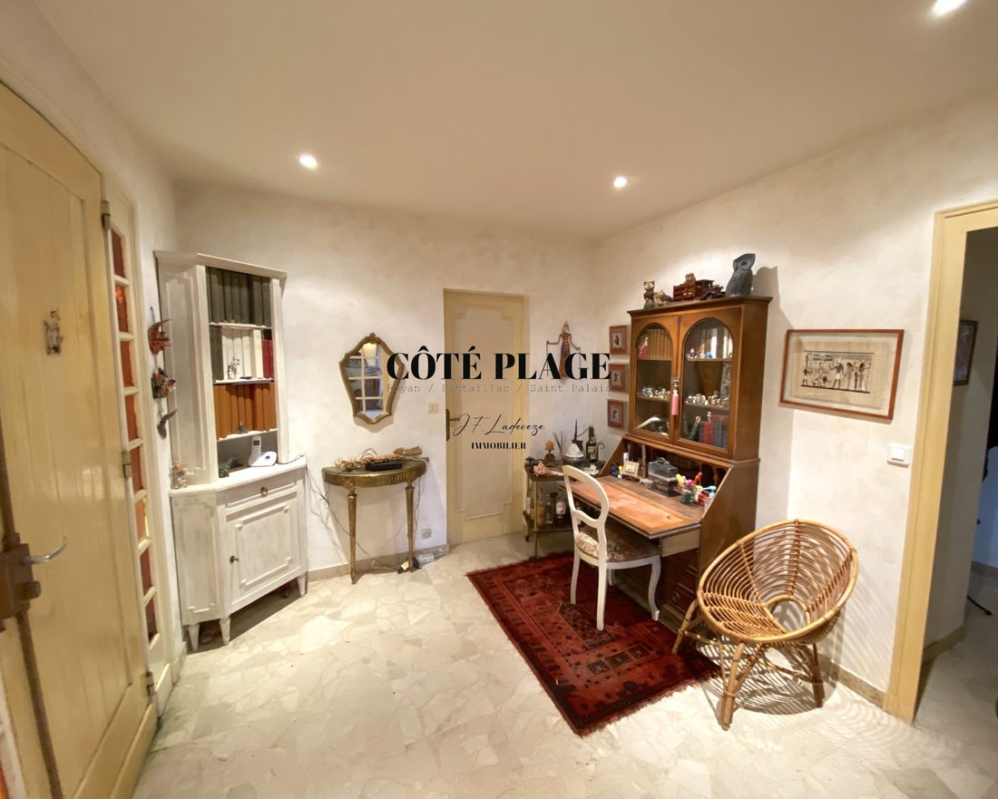 House in Saint-Sulpice-de-Royan, Nouvelle-Aquitaine, France 2 - 17235256