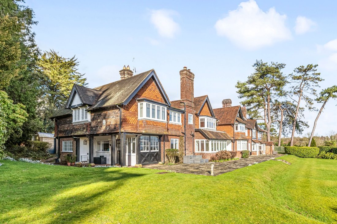 Apartment in East Sussex, England 1 - 17235350