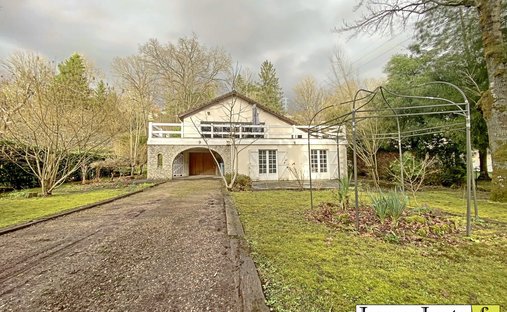 House in Les Essarts-le-Roi, Ile-de-France, France 1