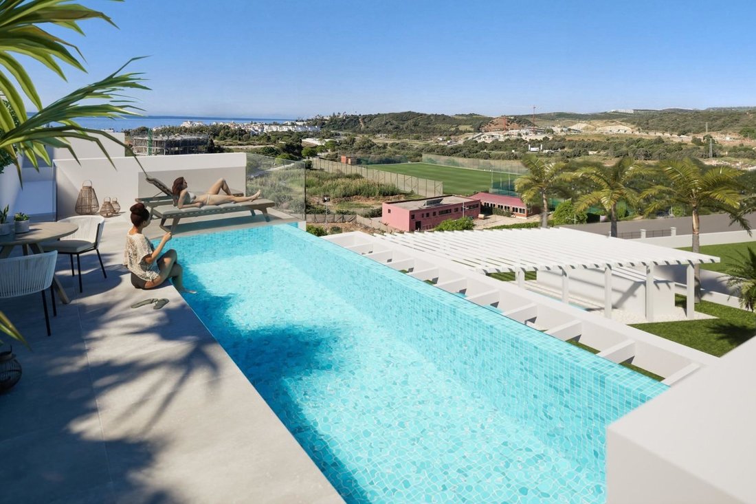 Apartment in Estepona, Andalusia, Spain 1 - 17234971