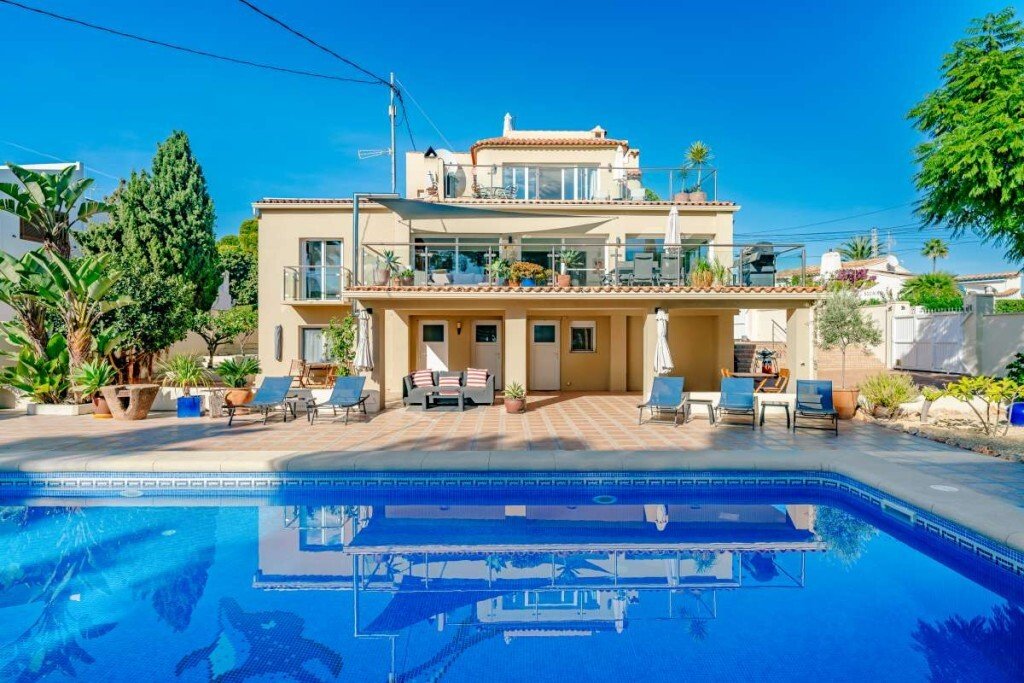Villa in Calp, Land Valencia, Spanien 2 - 17236937