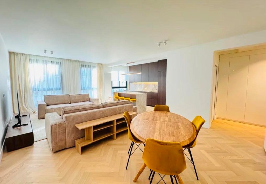 Apartment in Muette Nord, Paris 16e Arrondissement, Paris 2 - 17238406