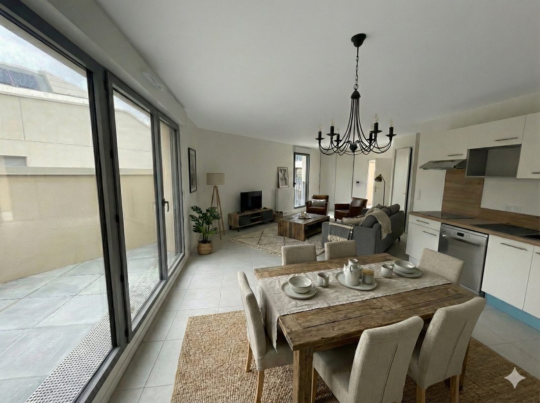 Apartment in La Bastide, Bordeaux, France 1 - 15363541