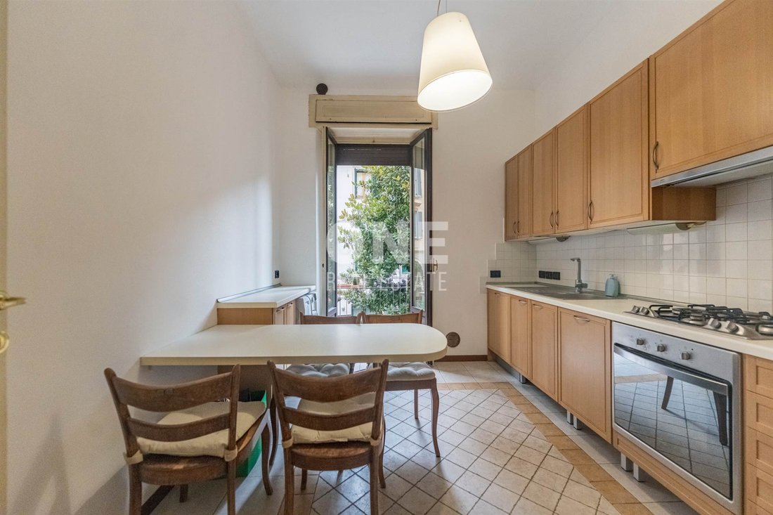 Apartment in Porta Venezia - Repubblica, Milan, Italy 2 - 17237484