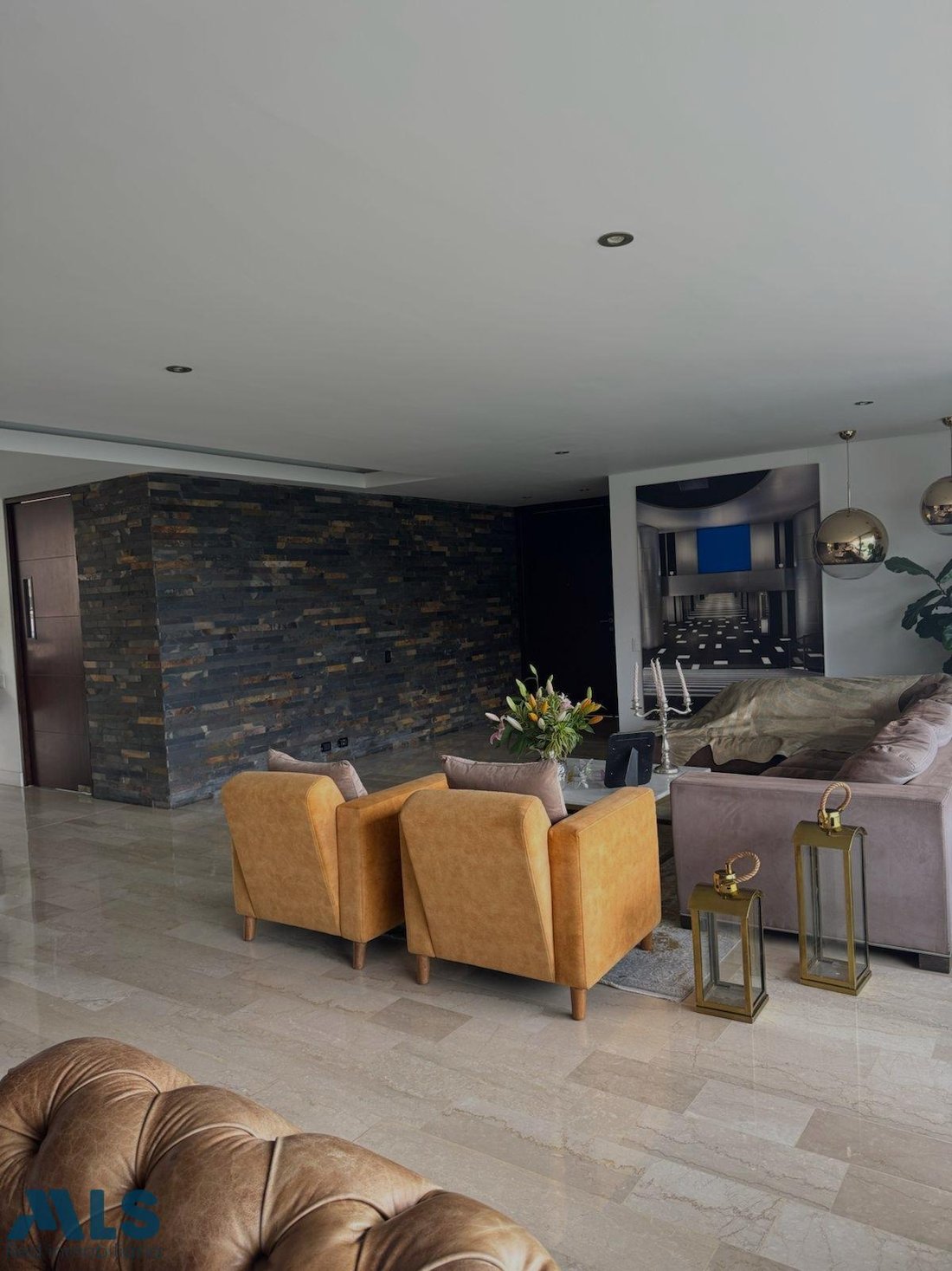 Apartment in Medellín, Antioquia, Colombia 2 - 17234977
