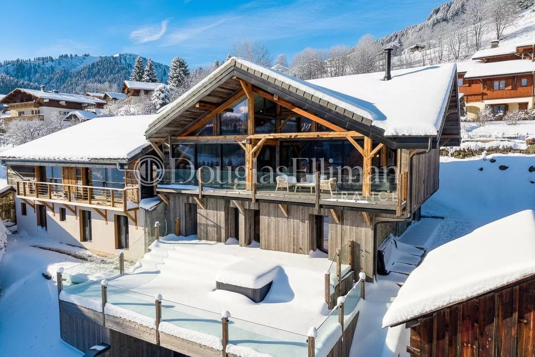 Chalet in La Côte-d'Arbroz, Auvergne-Rhône-Alpes, France 1 - 17235433