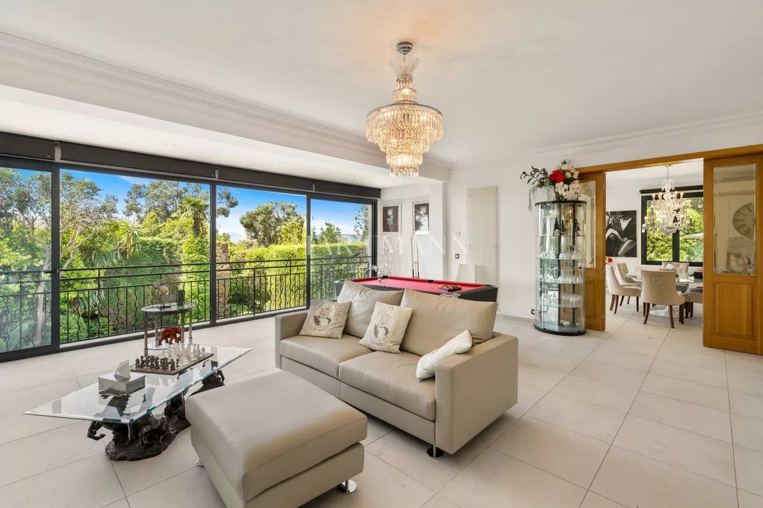 Villa in Cannes, Provence-Alpes-Côte d'Azur, France 5 - 17235422
