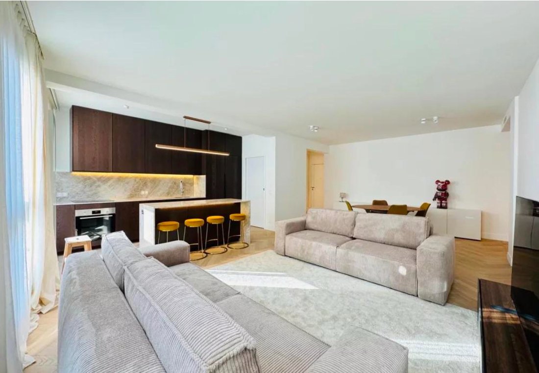 Apartment in Muette Nord, Paris 16e Arrondissement, Paris 1 - 17238406