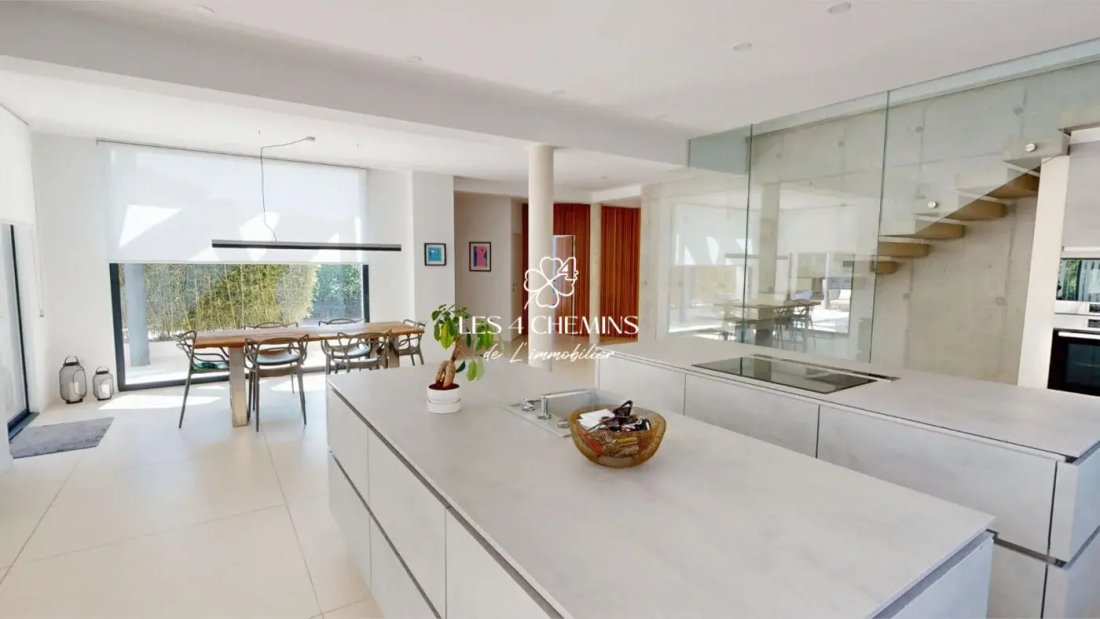 House in Est, Gemenos, France 4 - 17237073