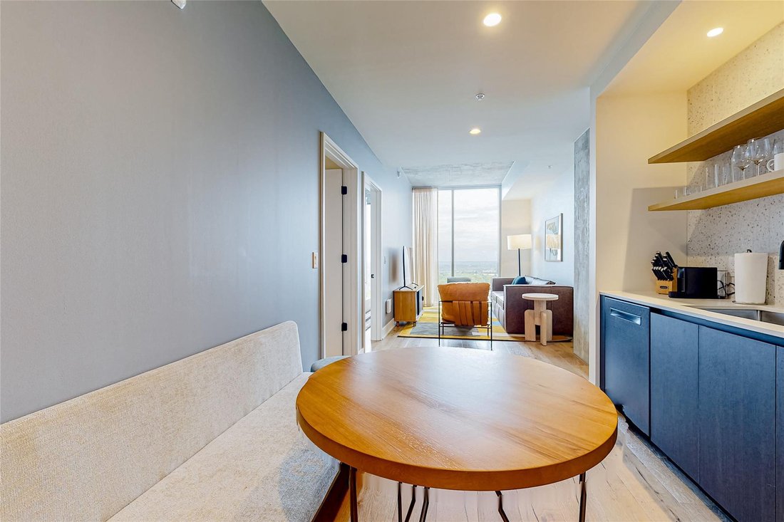 Condo in Austin, Texas, United States 5 - 17236113
