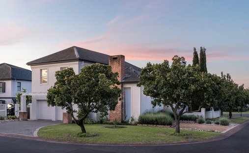 House in Paarl, Western Cape, South Africa 1