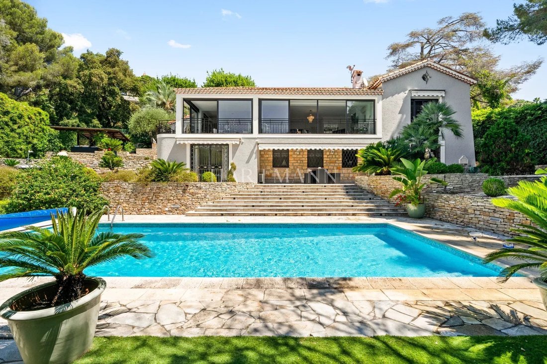 Villa in Cannes, Provence-Alpes-Côte d'Azur, France 2 - 17235422