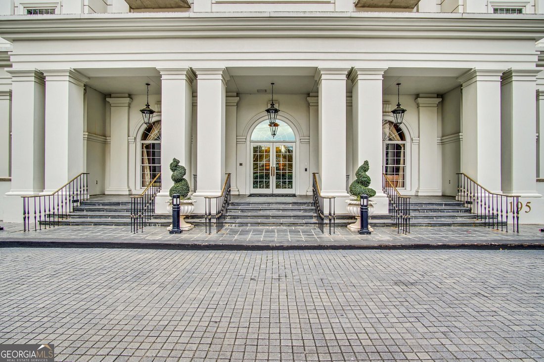 Condo in Atlanta, Georgia, United States 1 - 17236840