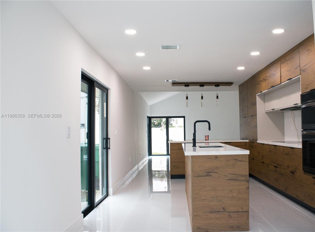 House in West Miami, Florida, United States 5 - 17235943