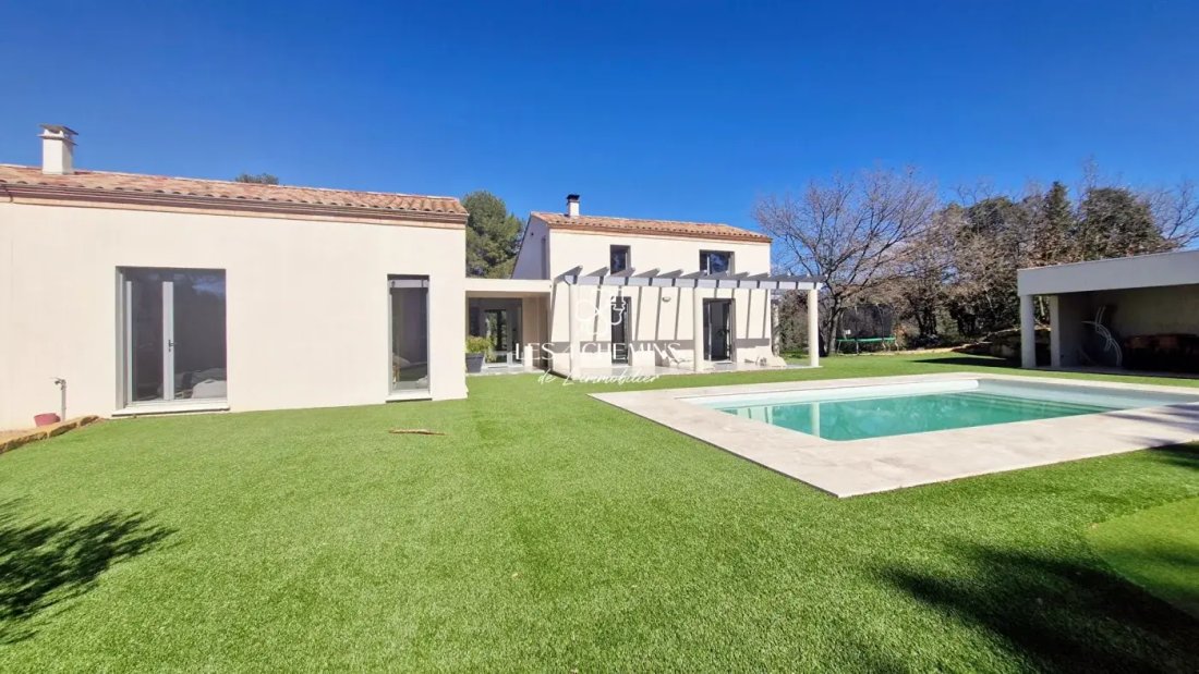 House in Trets, Provence-Alpes-Côte d'Azur, France 4 - 17237065