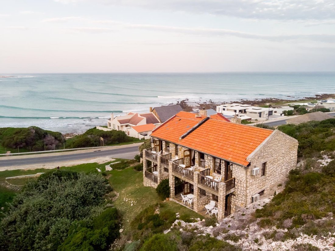 House in L'Agulhas, Western Cape, South Africa 1 - 17237473