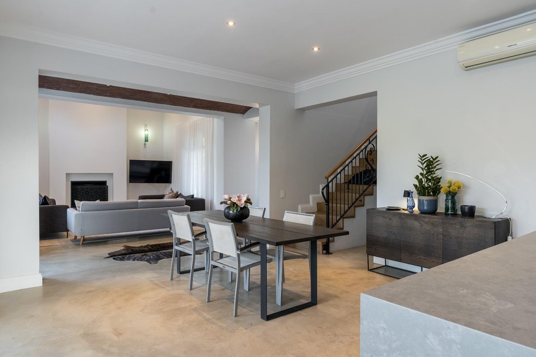 House in Paarl, Western Cape, South Africa 3 - 17237470