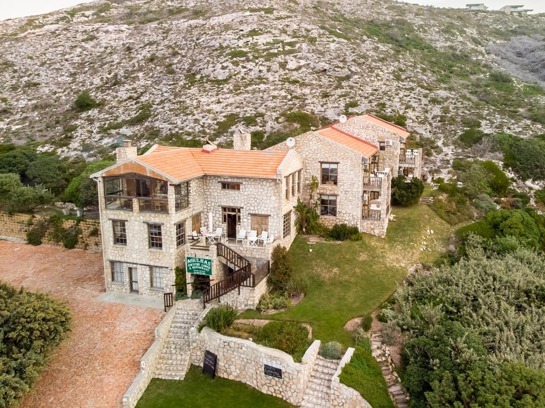 House in L'Agulhas, Western Cape, South Africa 5 - 17237473