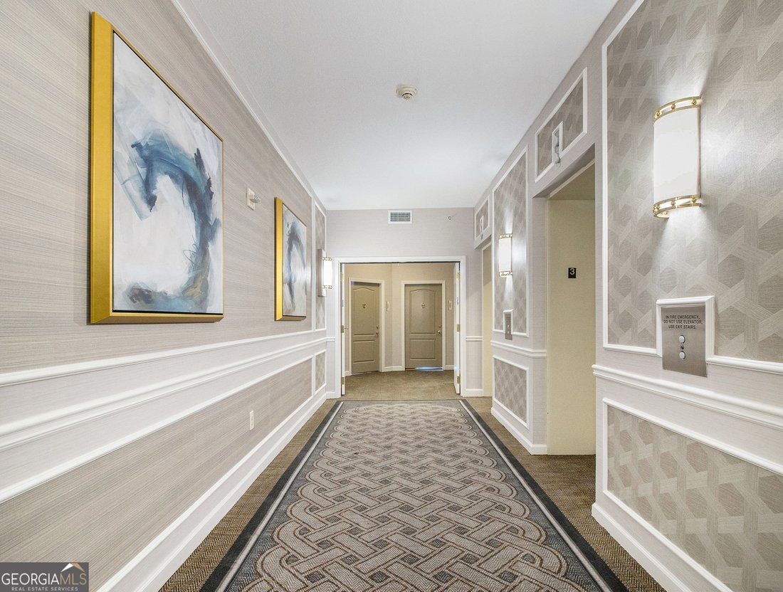 Condo in Atlanta, Georgia, United States 4 - 17236840