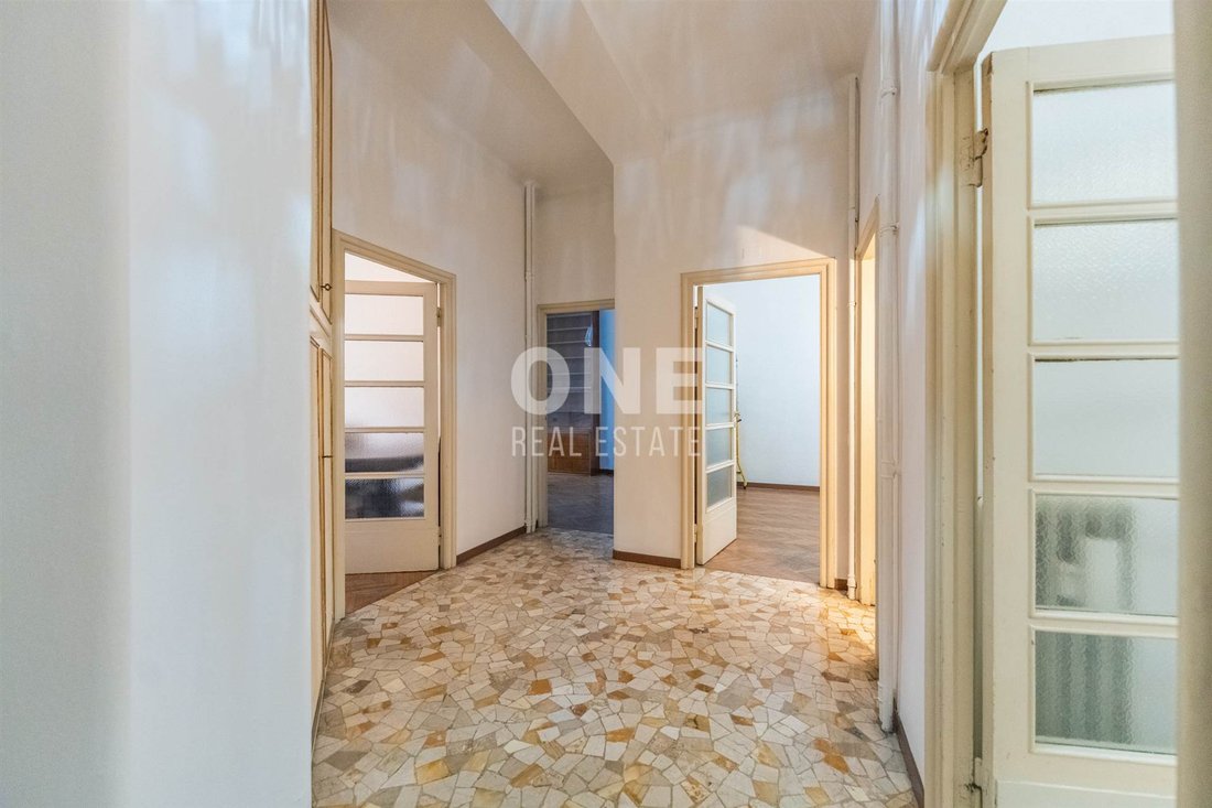 Apartment in Porta Venezia - Repubblica, Milan, Italy 5 - 17237484