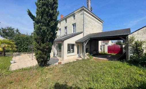 House in Bagneux, Saumur, France 1