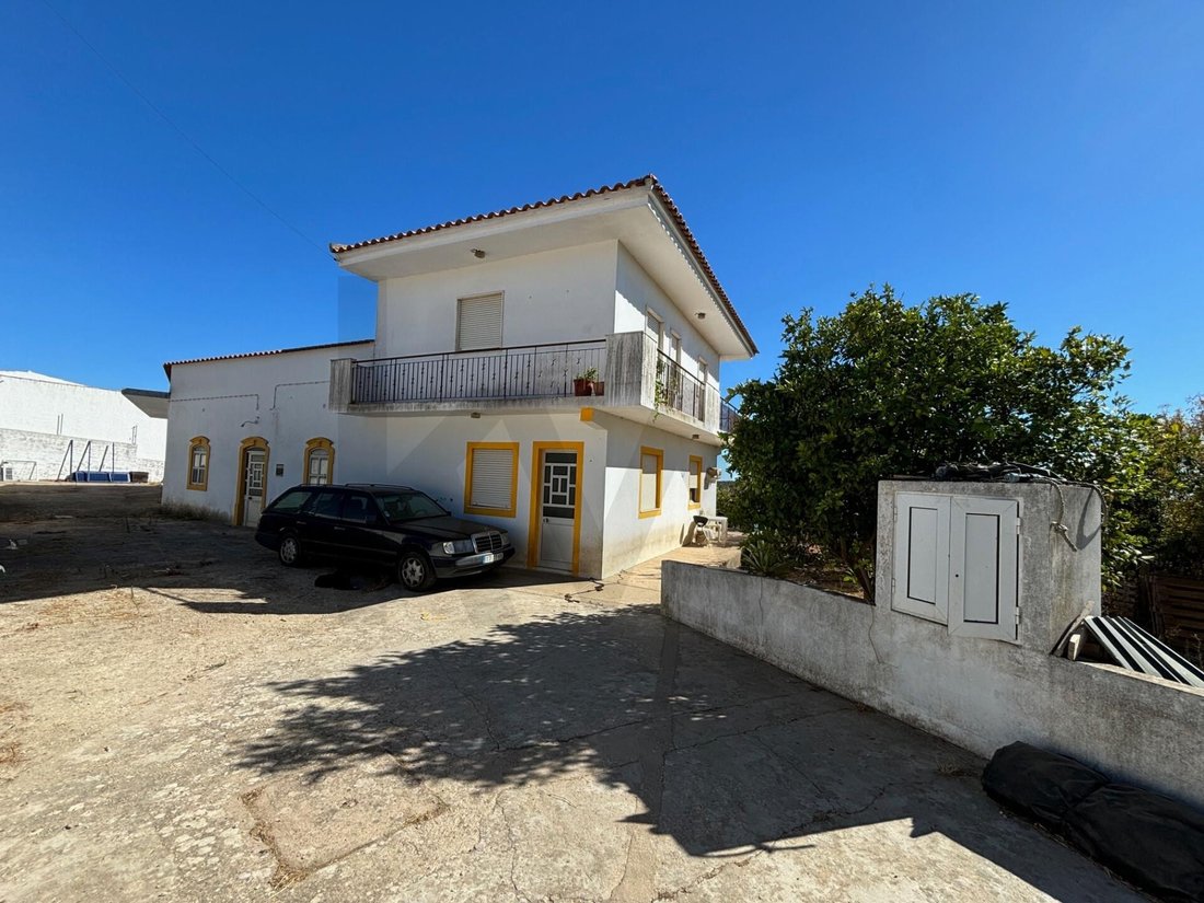 Townhouse in Loule (Sao Sebastiao), Algarve, Portugal 1 - 17238414