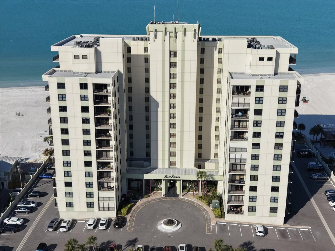 Condo in St. Pete Beach, Florida, United States 1 - 17236021
