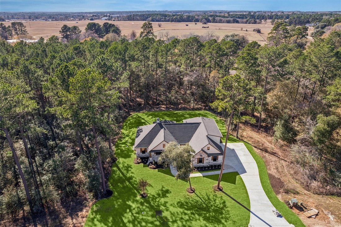 House in Plantersville, Texas, United States 2 - 17236747
