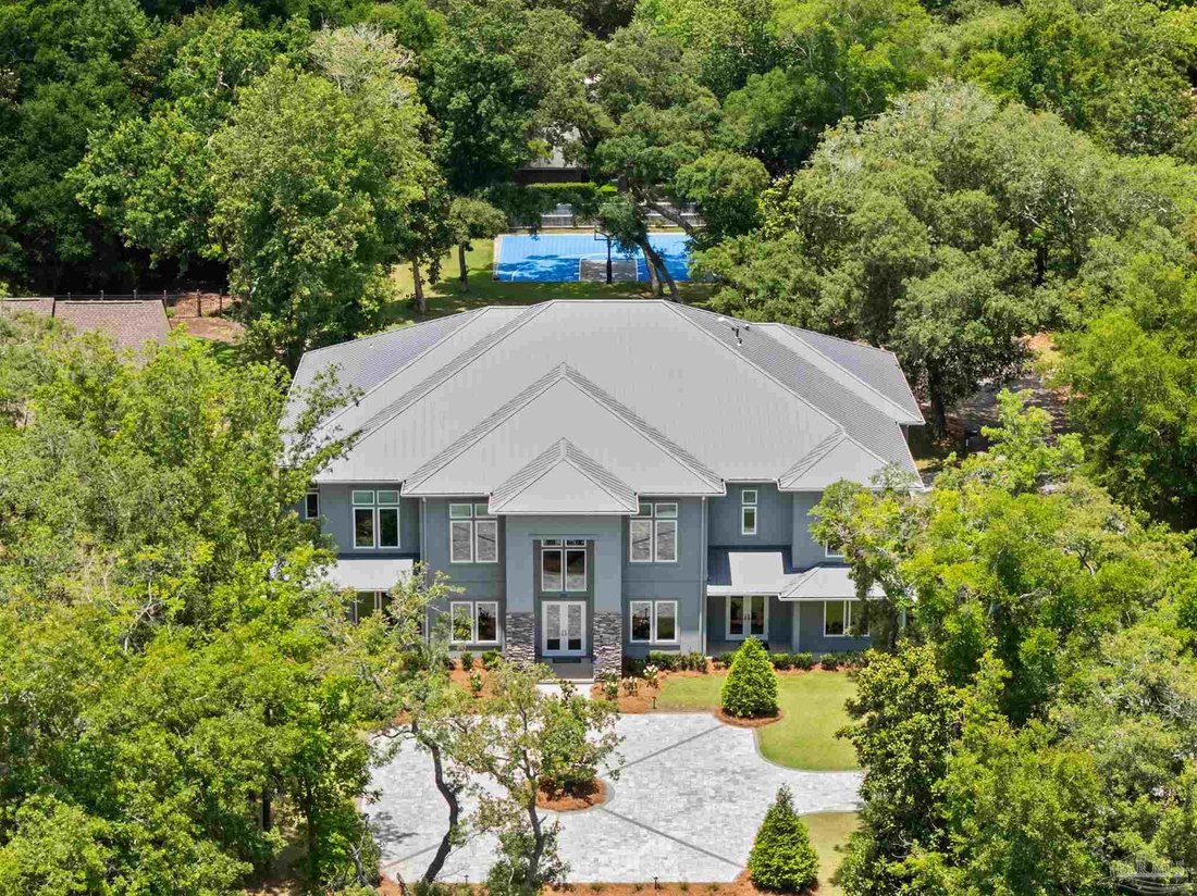 House in Pensacola, Florida, United States 1 - 17236603