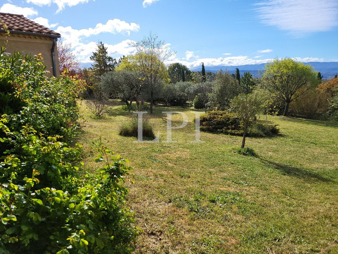 House in Saint-Saturnin-lès-Apt, Provence-Alpes-Côte d'Azur, France 4 - 17235219