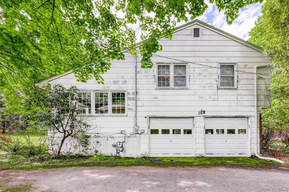 House in Airmont, New York, United States 3 - 17235956