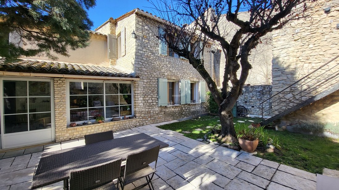 House in Gordes, Provence-Alpes-Côte d'Azur, France 3 - 17235269
