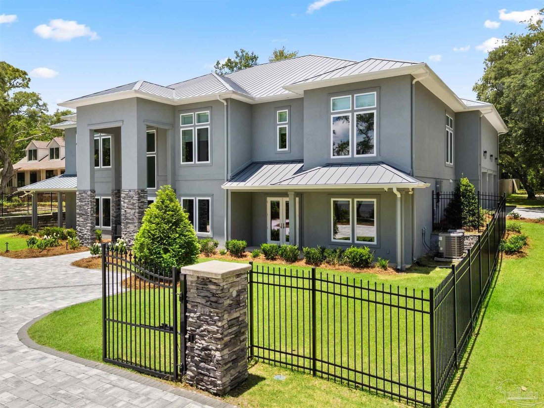 House in Pensacola, Florida, United States 2 - 17236603