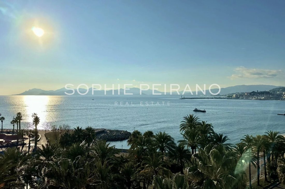 Apartment in Cannes, Provence-Alpes-Côte d'Azur, France 1 - 17234690
