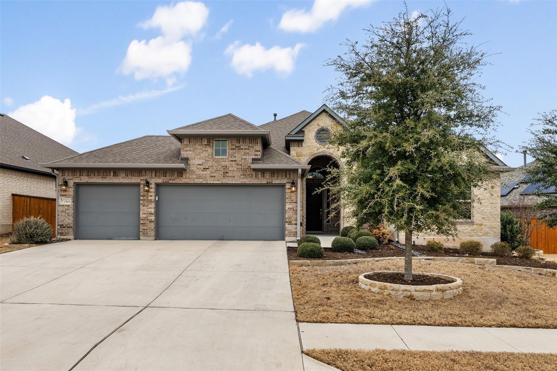 House in Leander, Texas, United States 1 - 17234577