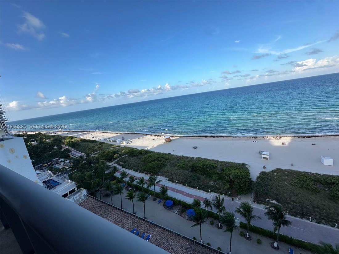 Condo in Miami Beach, Florida, United States 4 - 17235957