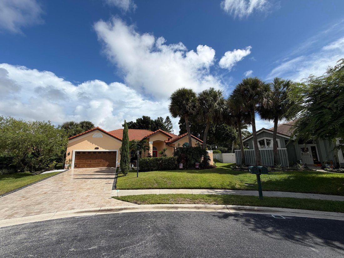 House in Palm Beach Gardens, Florida, United States 3 - 17176116