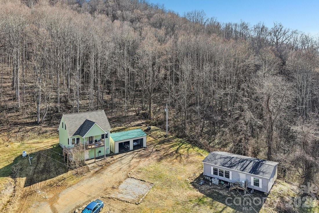 House in Canton, North Carolina, United States 1 - 17235652