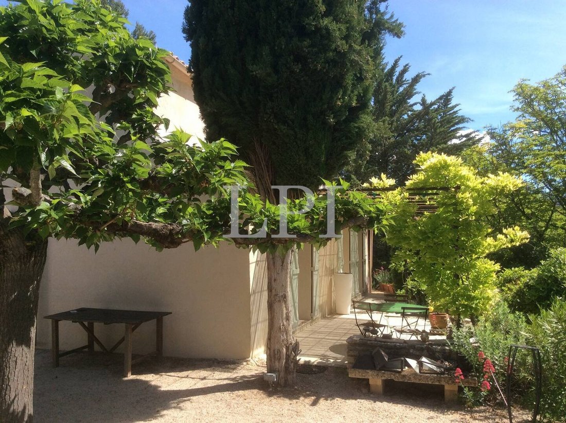 House in Saint-Saturnin-lès-Apt, Provence-Alpes-Côte d'Azur, France 3 - 17235261