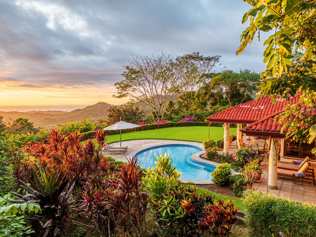 House in Tres Rios, Puntarenas Province, Costa Rica 1 - 17236919